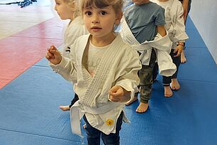 Judo carhaisien : enfants et parents réunis sur le tatami